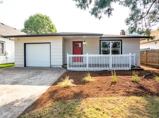 124 NE Currin St, Estacada, OR 97023