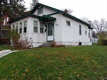 5th image of 1461 Saint Clair Ave