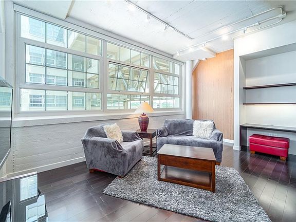 4th image of 2600 W 7th St APT 1517