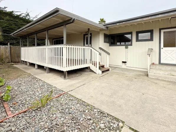 3200 Eucalyptus St, Marina, CA 93933
