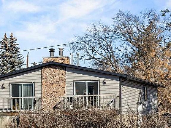 2nd image of 7006 A S Bowness Rd NW