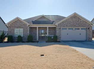 22902 Oakdale Ridge Ln, Athens, AL 35613