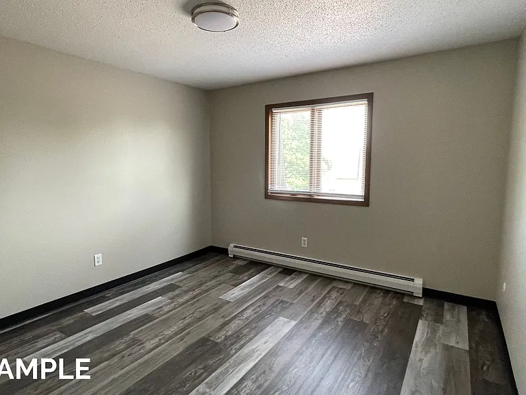Willow Crossing Apartments — Photo 17