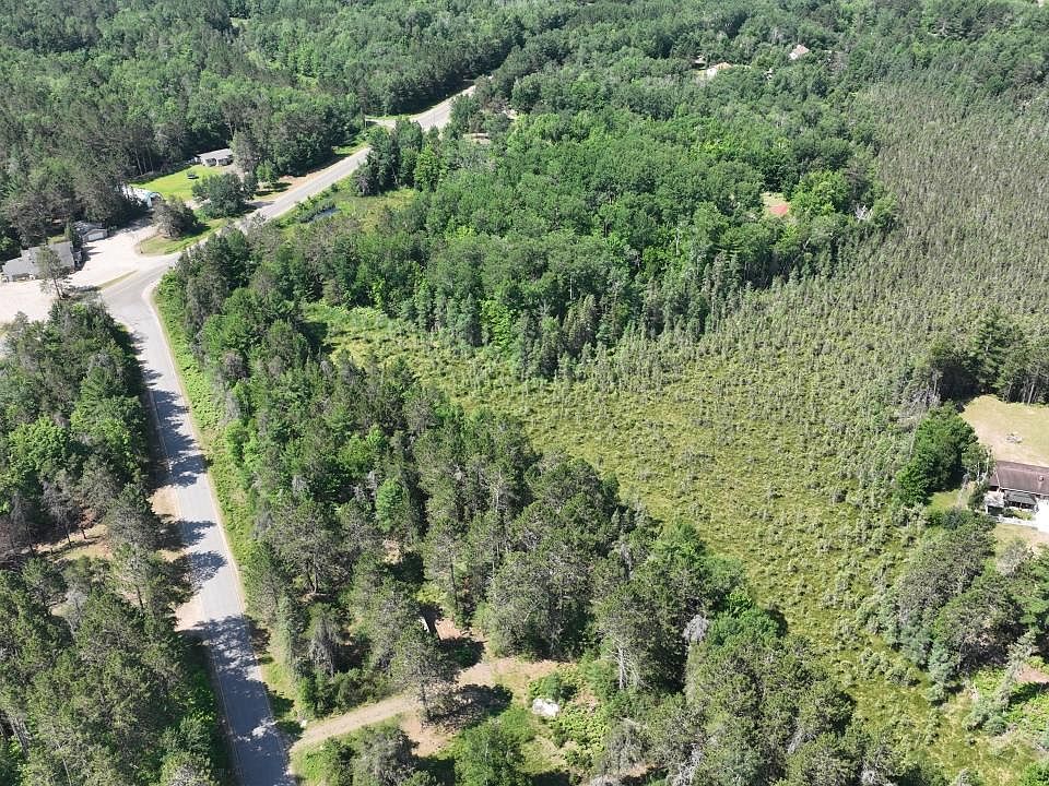 1st image of 3877 Lakeshore Dr