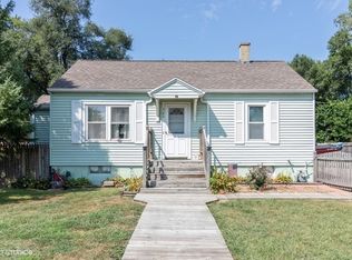 523 Mohawk St, Joliet, IL 60432