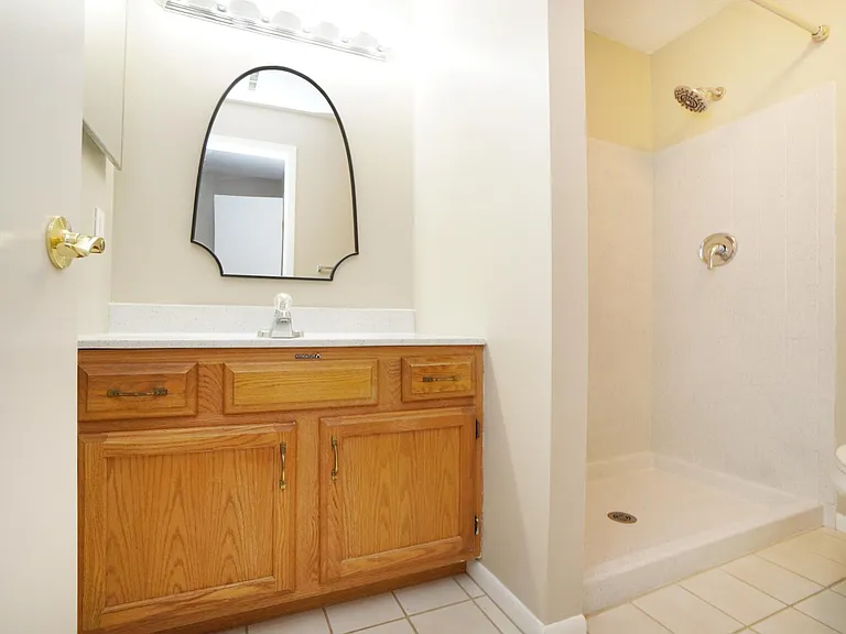 8945 Eagleview Dr #7 — Photo 18