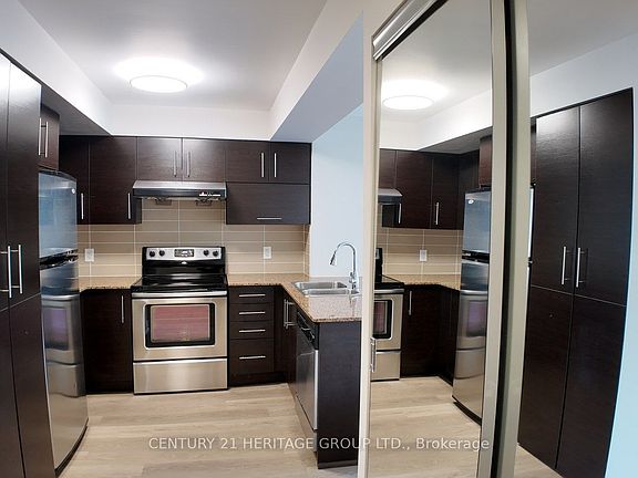5th image of 233 S Park Rd #601