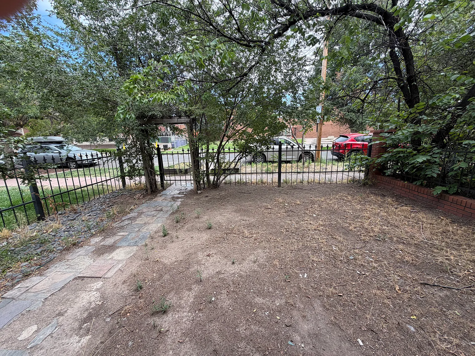 2 bed, 1386 sqft, $3,500 — Photo 3