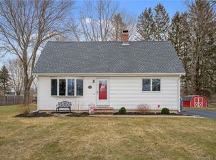 212 Old Hebron Rd, Colchester, CT 06415