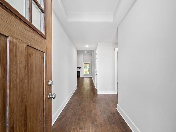 3rd image of 1604 Collins View Way Lot 63