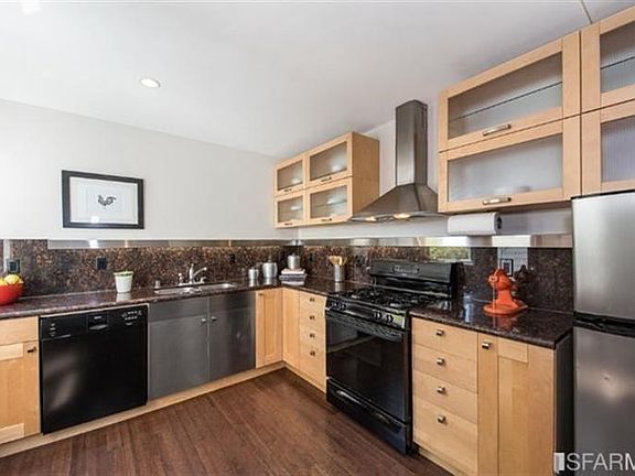 4th image of 149 Prentiss St #149-1/2