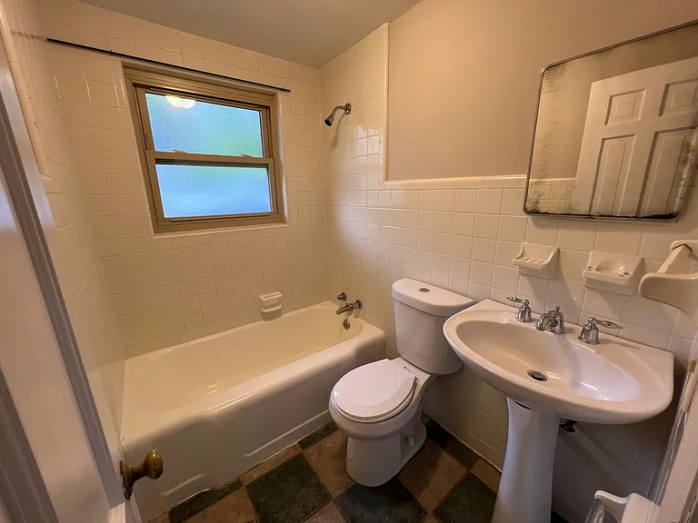1508 Beechwood Dr — Photo 7