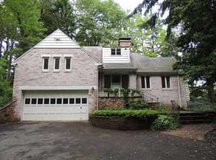 6 Bailey Hollow Rd, Morristown, NJ 07960