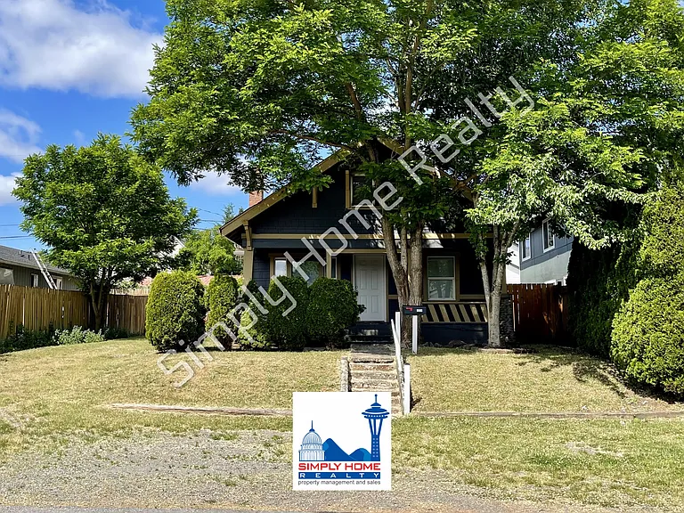 3314 Sawyer St — Photo 1