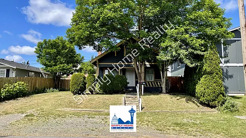 3314 Sawyer St Photo 1