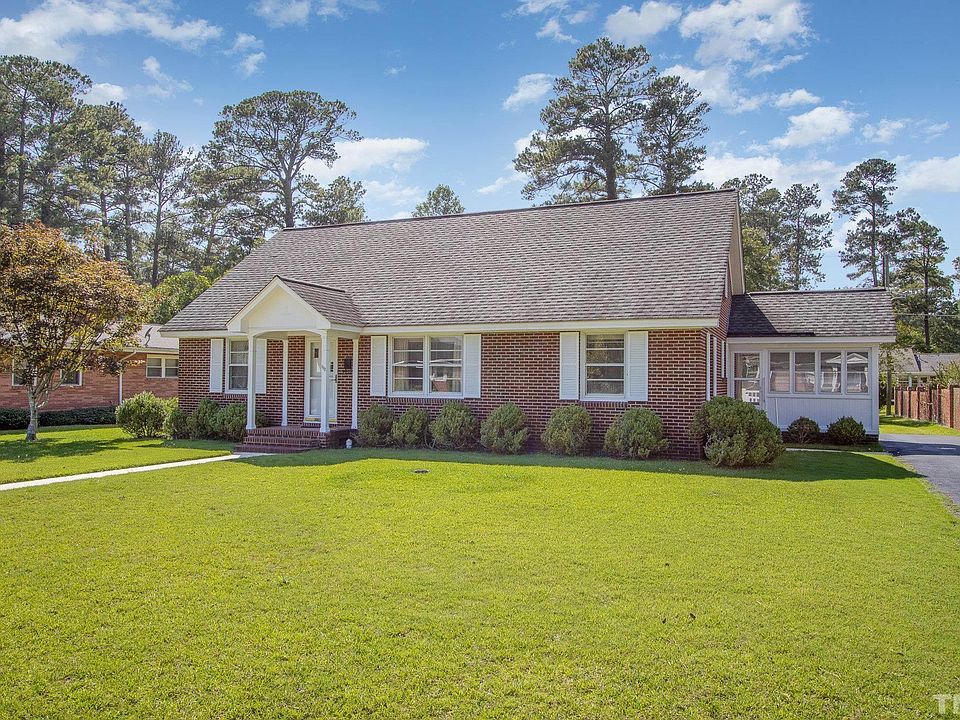 1112 S 2nd St, Smithfield, NC 27577 Zillow