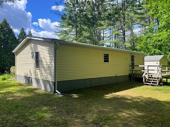 4th image of 137 Tamarack Lane