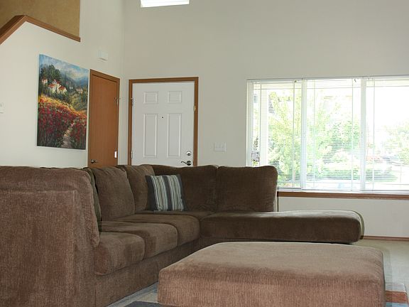 2nd image of 12601 120th Ave E