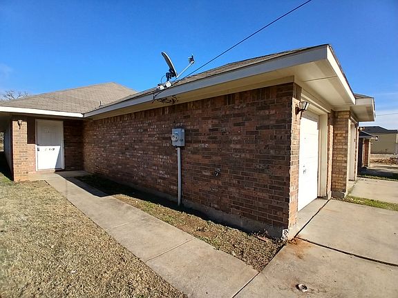 3rd image of 13649 Biggs St #13649