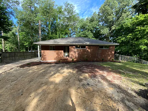 2729 Woodlawn Ter Photo 1