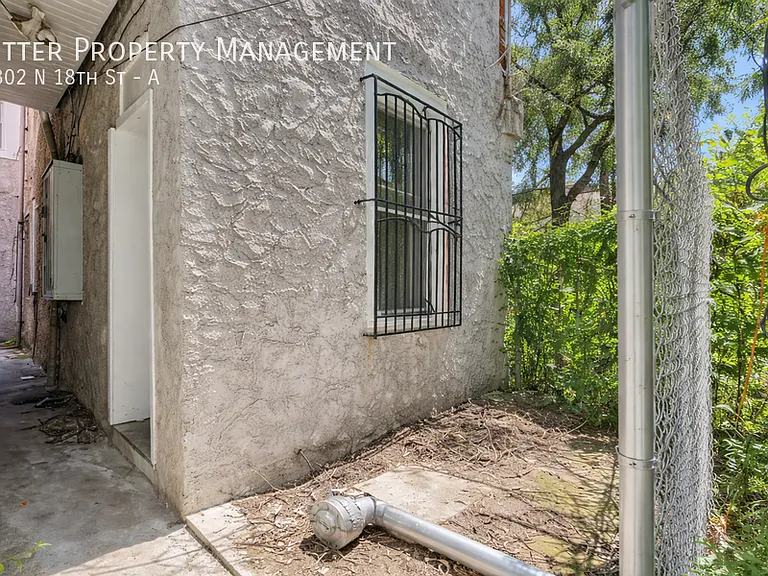 2302 N 18th St #A — Photo 24