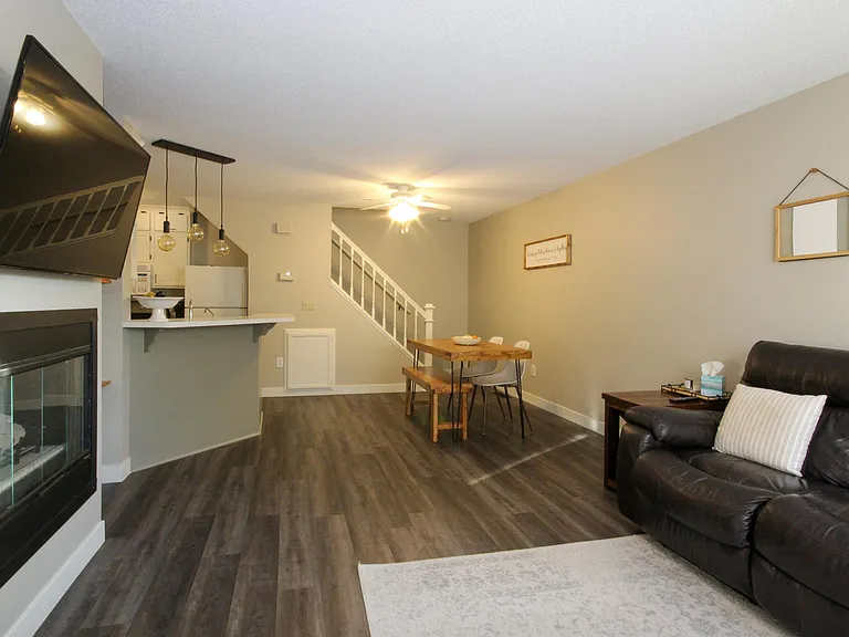 13230 Meadowood Trl NW #105 — Photo 2