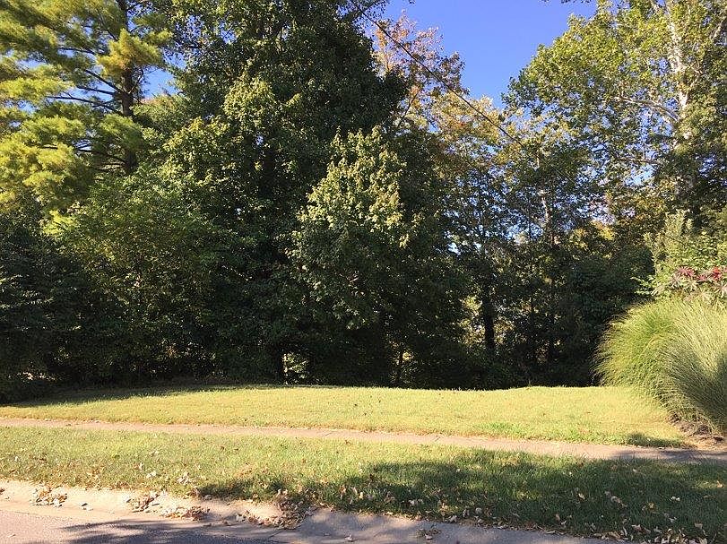 1st image of 6925 Moorfield Dr