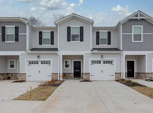 305 Windsinger Ln, Greer, SC 29650