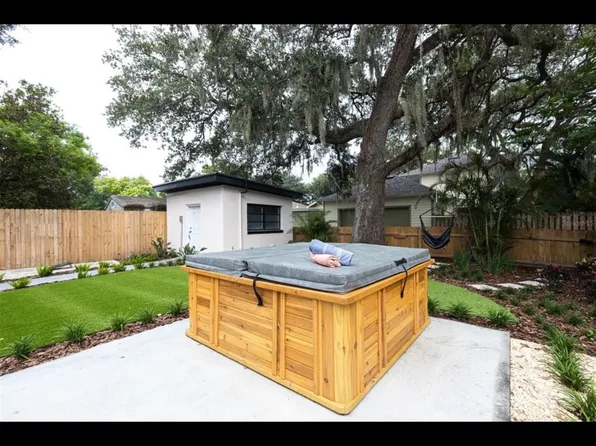 818 W Plymouth St, Tampa, FL 33603