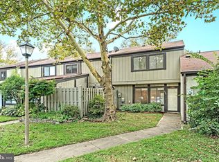 3138 Babashaw Ct, Fairfax, VA 22031