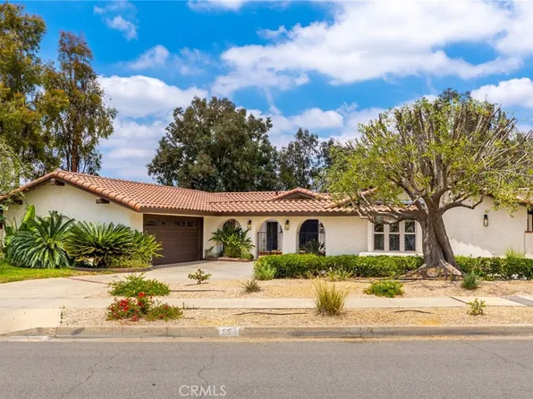 657 E Mariposa Dr, Redlands, CA 92373