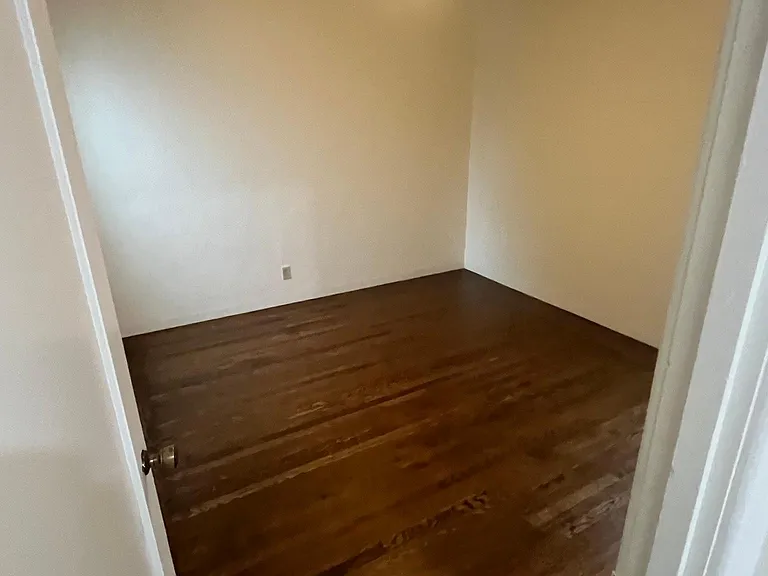 1311 Sacramento St — Photo 7