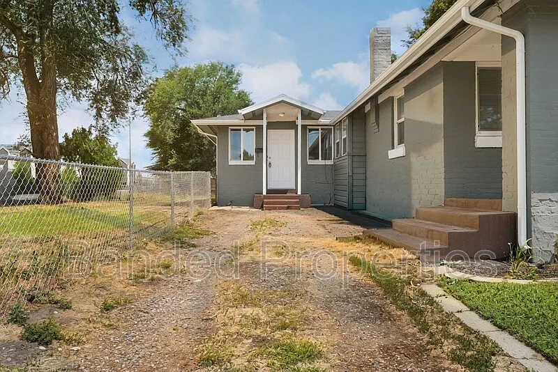 1 bed, 1.0 bath, 420 sqft, $1,195 — Photo 3