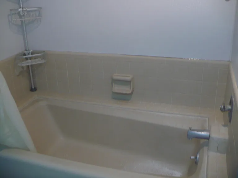 201 Clifton Dr #A — Photo 6