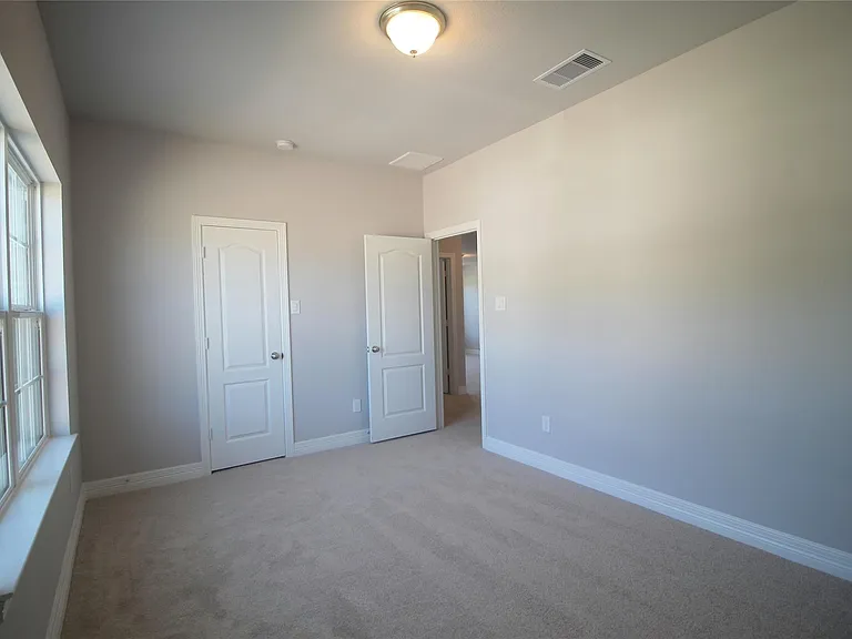 3419 Hughes Meadow Way — Photo 31