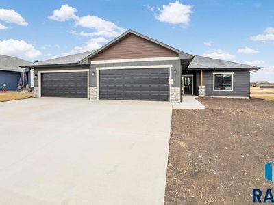 1220 N Rose Ave, Tea, SD, 57064