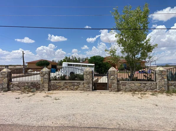 15511 Stratford Rd, El Paso, TX 79928