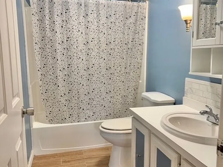 120 Hinsdale St — Photo 19