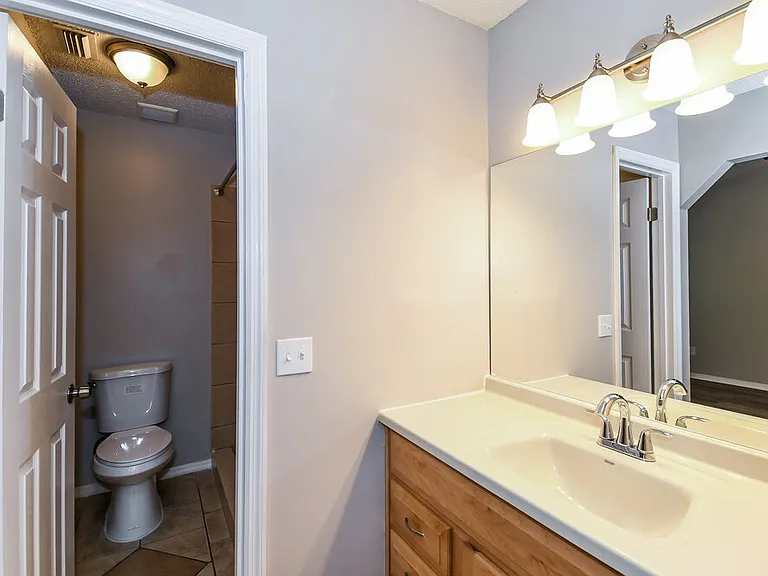 7619 Jeremy David Ln — Photo 14