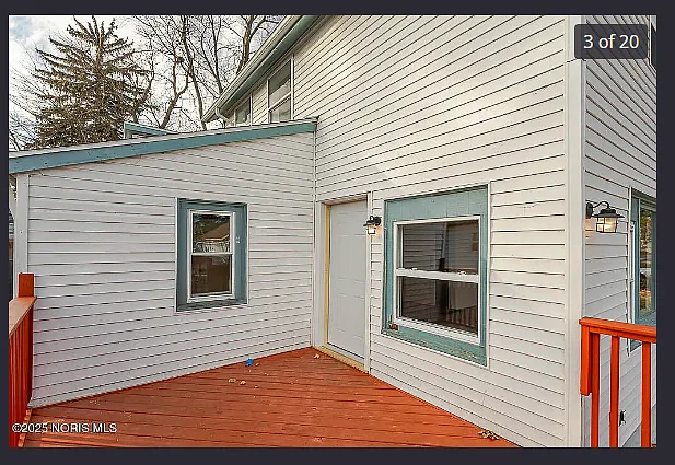 3233 Saint Bernard Dr — Photo 3