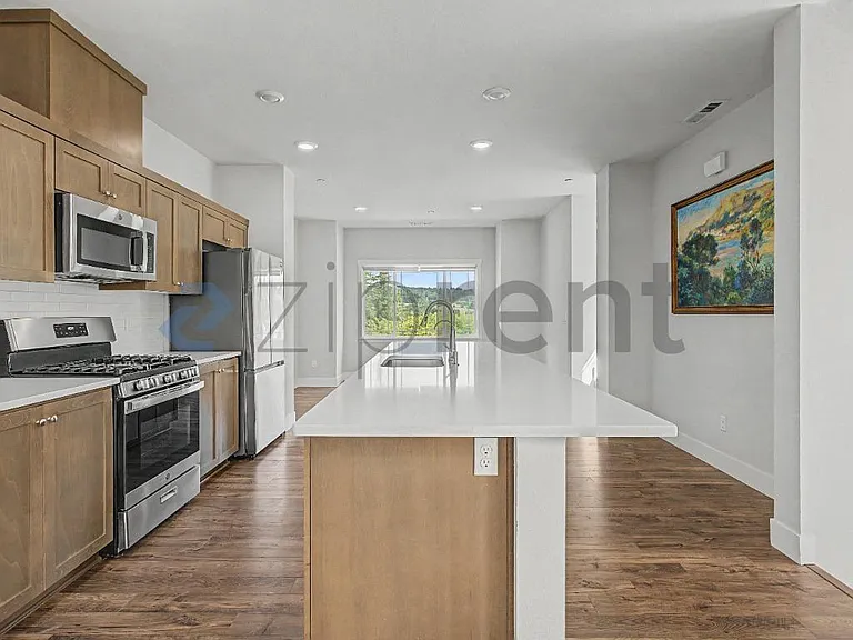 15975 NW Hosmer Ln — Photo 13