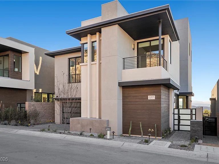577 Overlook Rim Dr — Photo 55