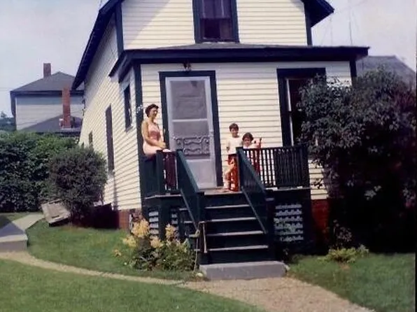 119 Ledgelawn Avenue, Bar Harbor, ME 04609