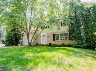 518 Kingston Rd, Harrisburg, PA 17112