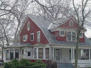 521-523 E 5th St #1, Fremont, NE 68025