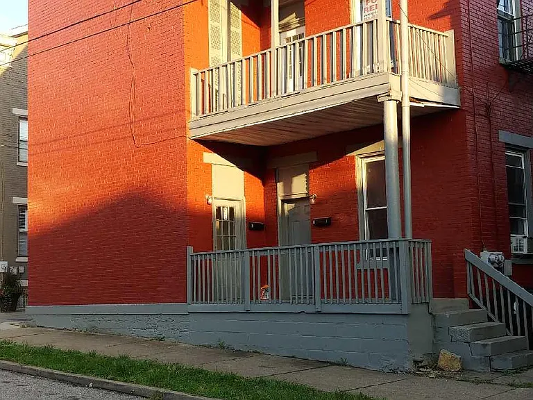 801 Perry St #F2 — Photo 13