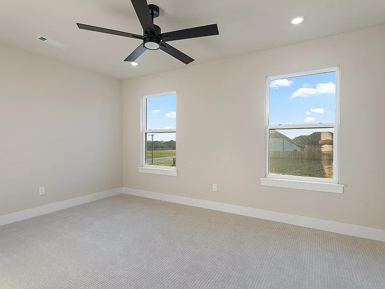 1831 Utopia St — Photo 15