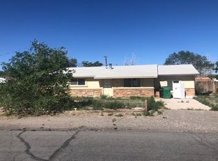 470 Curry Dr, Fernley, NV 89408