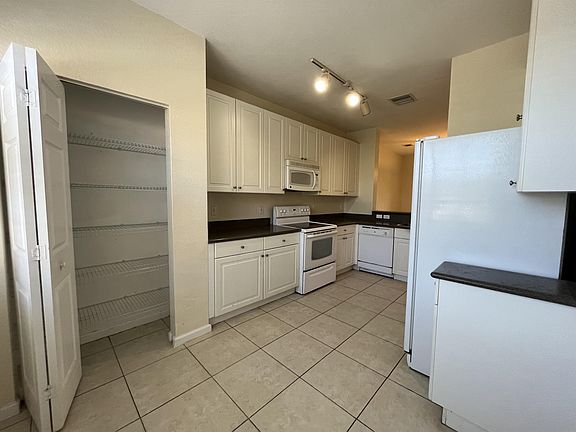 3rd image of 1751 NE 6th St #1207