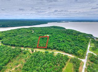 216 Patriot Pointe Flt, Eufaula, OK 74432